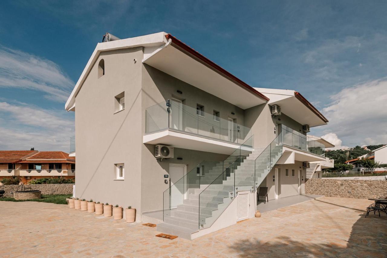 Noa Suites * Arillas (Corfu)